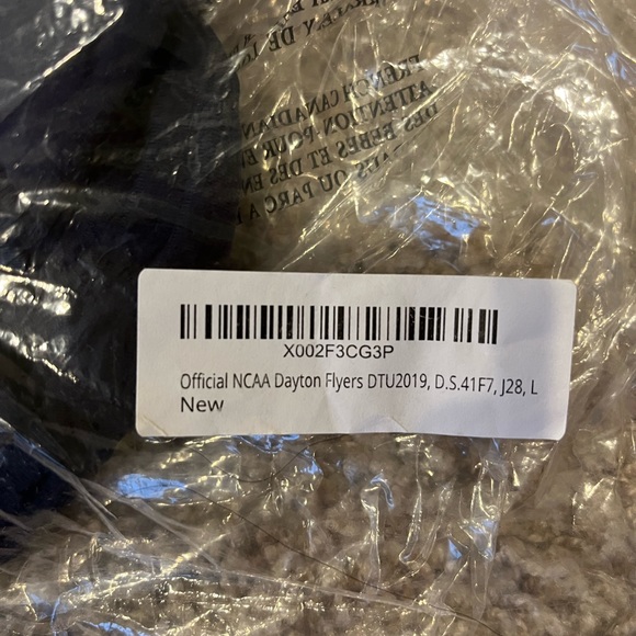 Official NCAA Dayton Flyers Tee Shirt - Picture 2 of 5